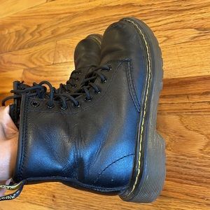Dr martens kids boots